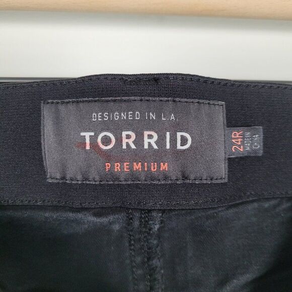 Torrid Bombshell Premium Stretch Skinny Jeans Black Size 24 - Picture 13 of 13
